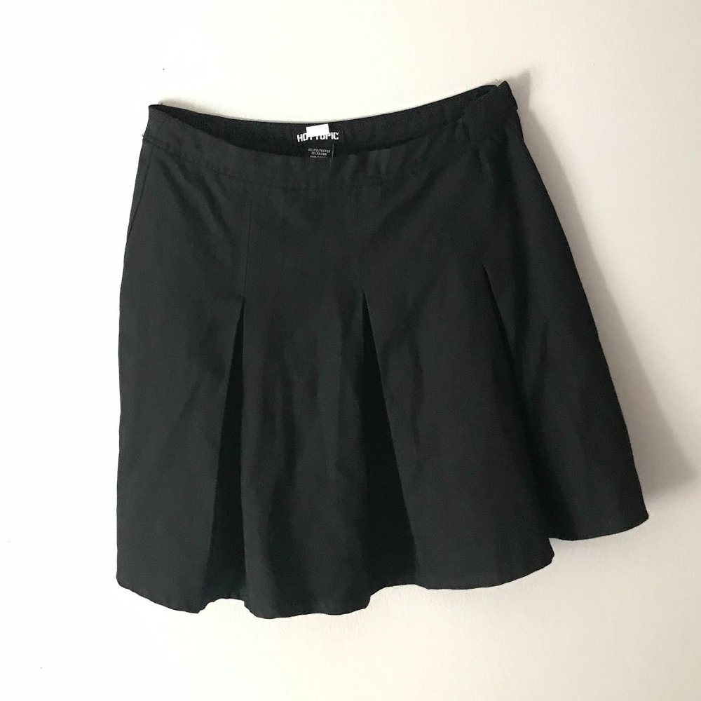 Black Hot Topic Skirt